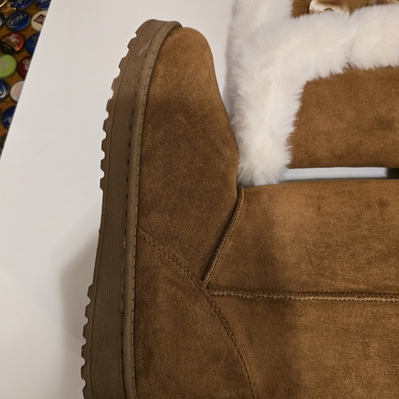 SO Chestnut Abigail Tan Brown Faux Suede Fur Trim Boots Calf Length Size 8.5 - Picture 15 of 17